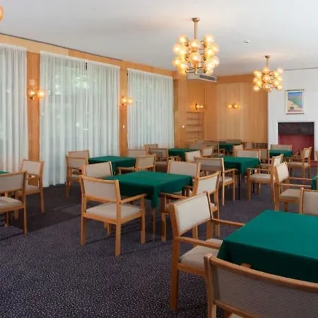 מלון Lotos - Riviera 4*